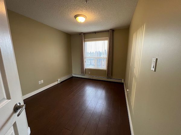 Edmonton 2 bedrooms Condo Unit for rent. Property photo: 275569-3