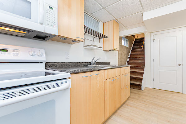 Edmonton 1 bedroom Basement for rent. Property photo: 278564-2
