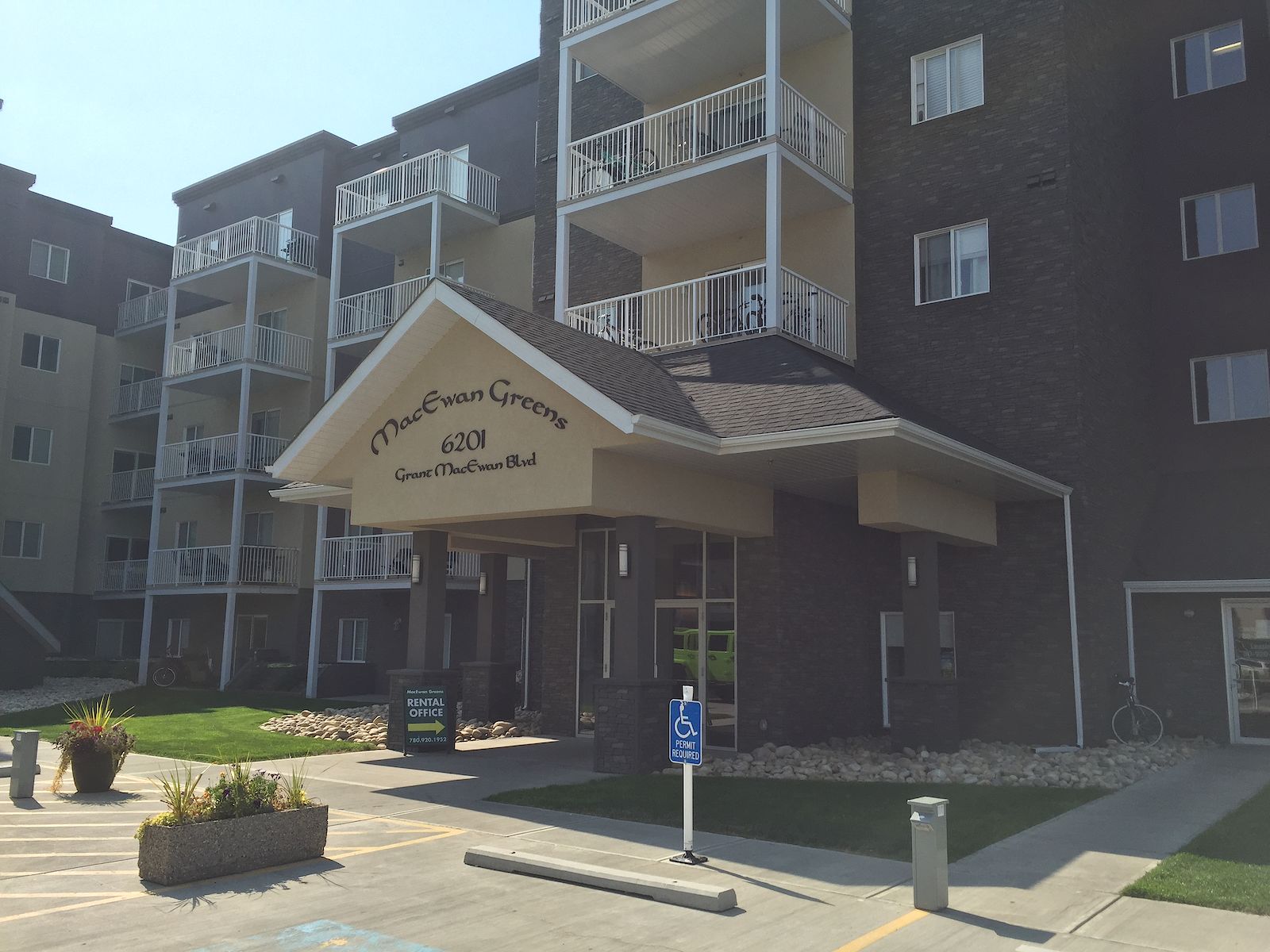 Leduc 2 bedrooms Apartment for rent. Property photo: 281797-1