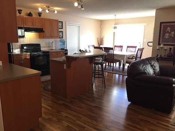 Edmonton 3 bedrooms House for rent. Property photo: 283789-2