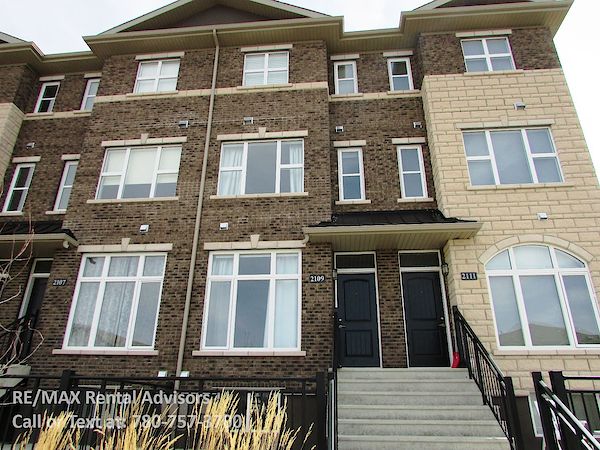Edmonton 3 bedrooms Townhouse for rent. Property photo: 283912-2