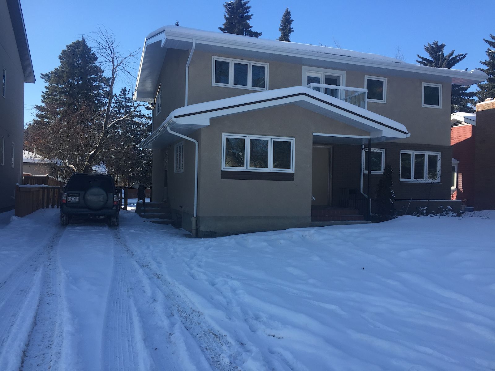 Edmonton 5 bedrooms House for rent. Property photo: 285379-1