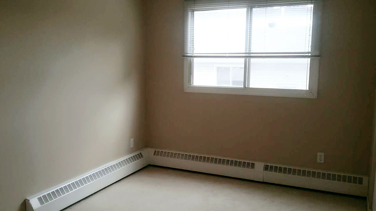 Edmonton 2 bedrooms Condo for rent. Property photo: 285425-1