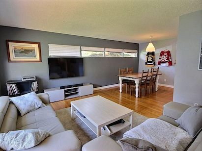 Calgary 4 bedrooms House for rent. Property photo: 288596-3