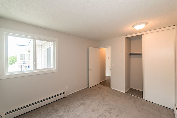 Edmonton 1 bedrooms Apartment for rent. Property photo: 288672-3