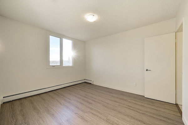 Edmonton 2 bedrooms Apartment for rent. Property photo: 288685-3