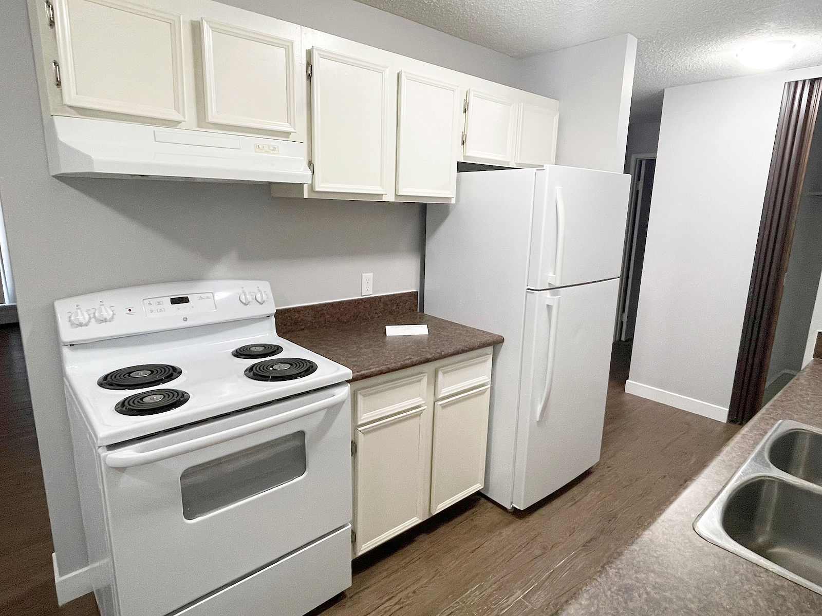 Fort McMurray 1 bedrooms Apartment for rent. Property photo: 288863-1