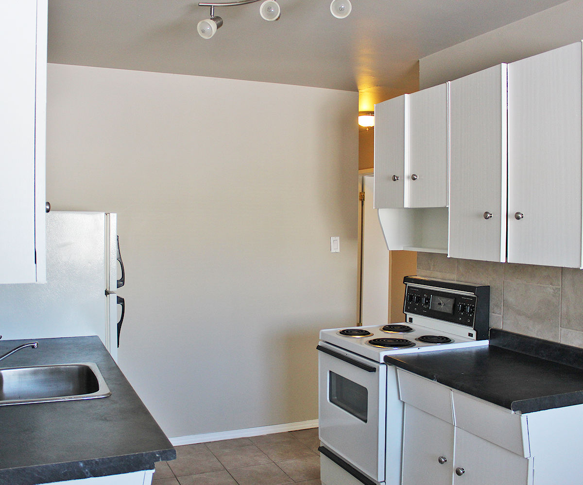 Edmonton bachelor bedrooms Apartment for rent. Property photo: 289266-1