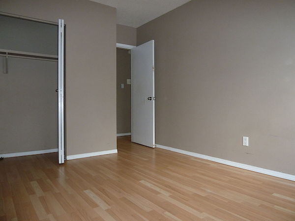 Edmonton 1 bedrooms Apartment for rent. Property photo: 289288-2