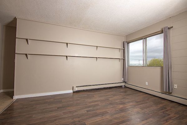 Edmonton bachelor bedrooms Apartment for rent. Property photo: 289344-2
