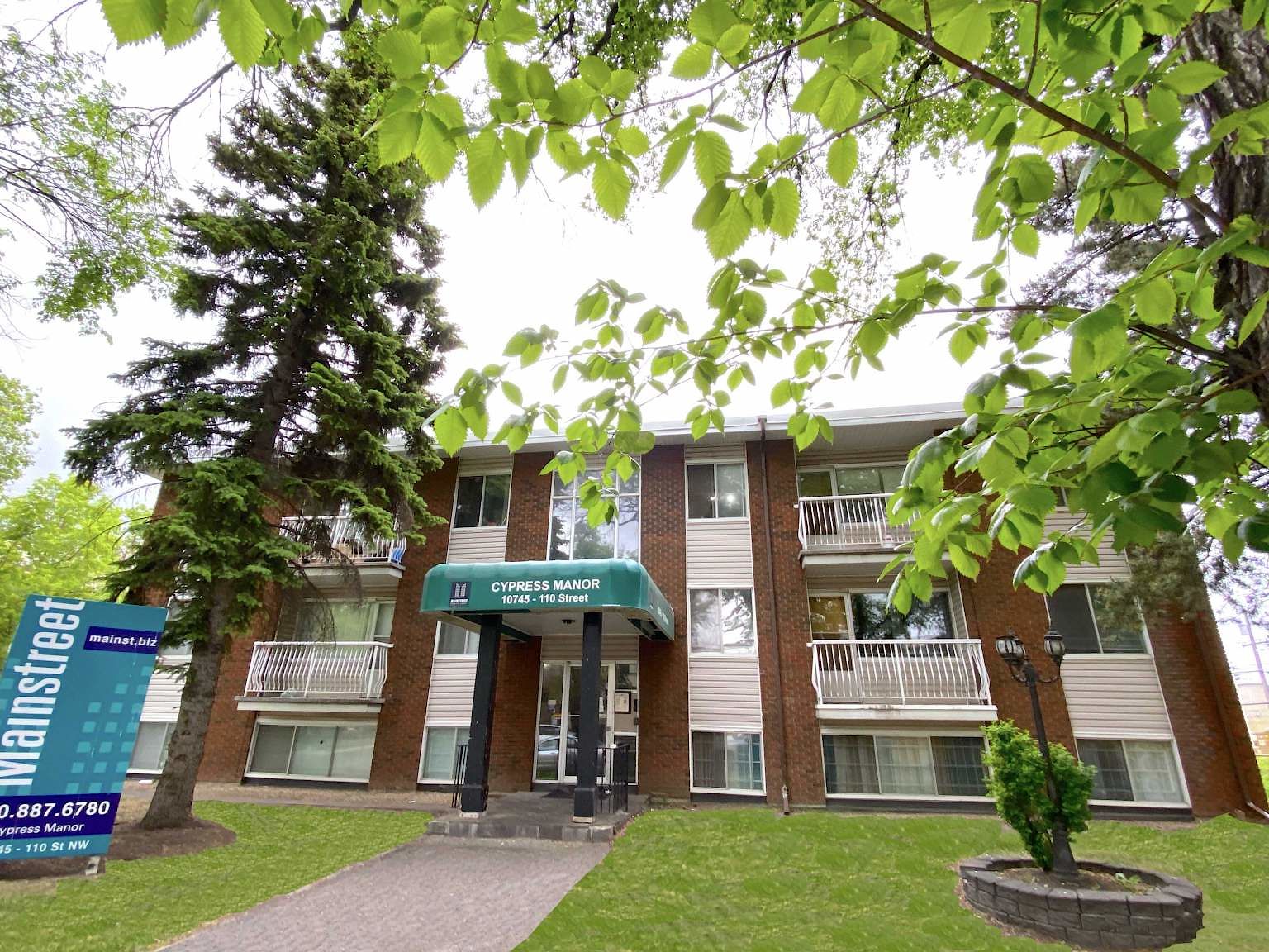 Edmonton bachelor bedrooms Apartment for rent. Property photo: 289346-1