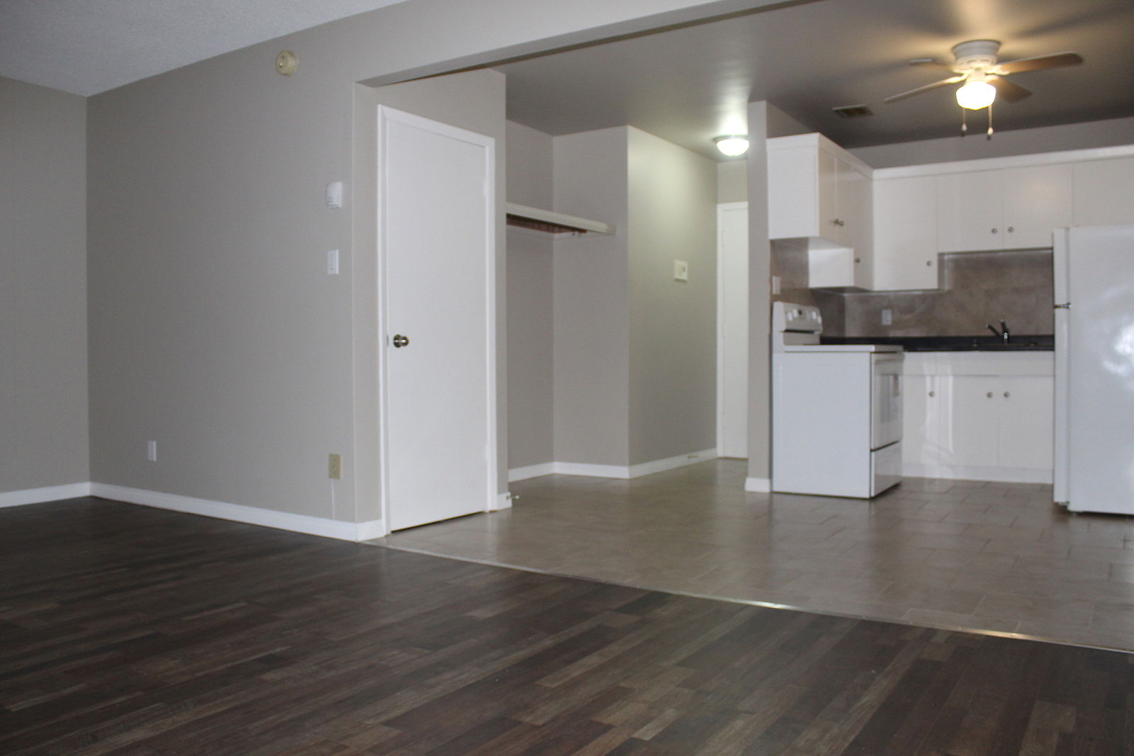Edmonton 1 bedroom Apartment for rent. Property photo: 289352-1
