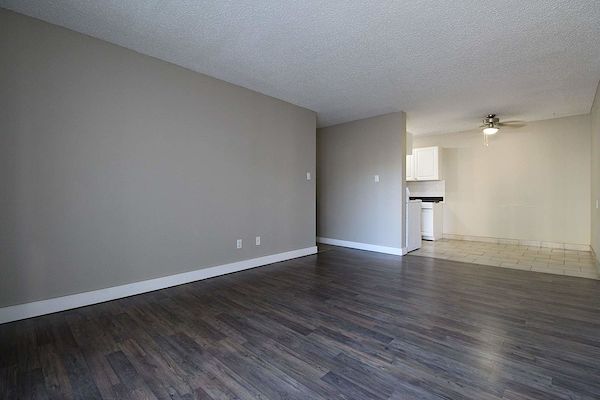 Edmonton 1 bedrooms Apartment for rent. Property photo: 289364-3