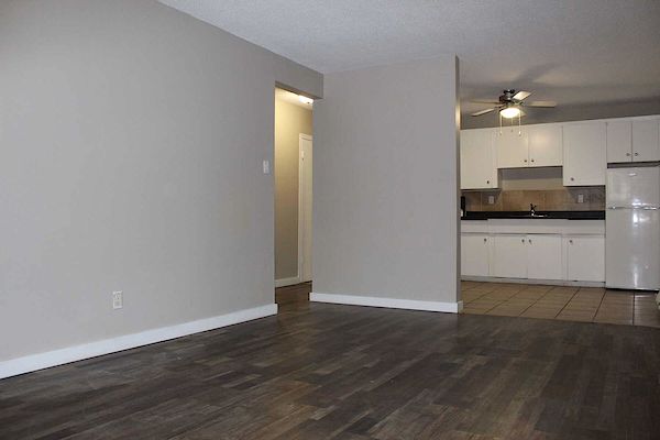 Edmonton 1 bedrooms Apartment for rent. Property photo: 289365-3
