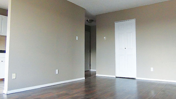 Edmonton bachelor bedrooms Apartment for rent. Property photo: 289366-2