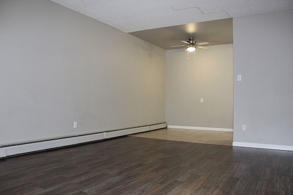 Edmonton 1 bedrooms Apartment for rent. Property photo: 289367-3