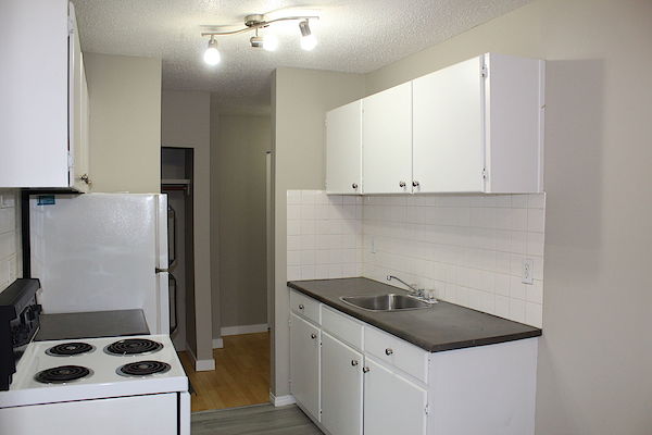 Edmonton 1 bedrooms Apartment for rent. Property photo: 289375-2