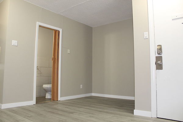 Edmonton bachelor bedrooms Apartment for rent. Property photo: 289380-3