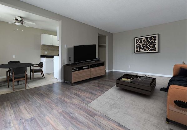 Edmonton 1 bedrooms Apartment for rent. Property photo: 289386-2