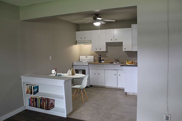 Edmonton bachelor bedrooms Apartment for rent. Property photo: 289399-3