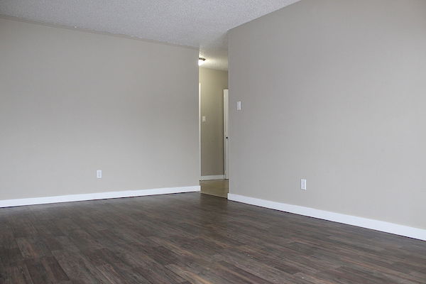 Edmonton bachelor bedrooms Apartment for rent. Property photo: 289400-2