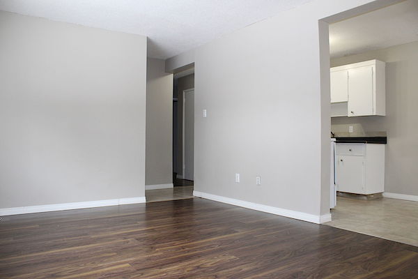 Edmonton bachelor bedrooms Apartment for rent. Property photo: 289404-2