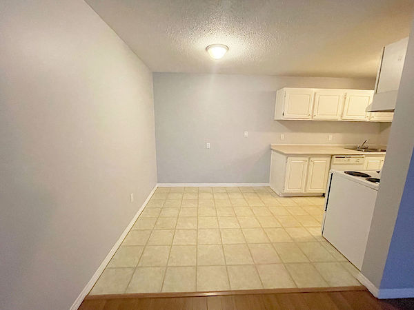 Fort McMurray 2 bedrooms Apartment for rent. Property photo: 290066-3