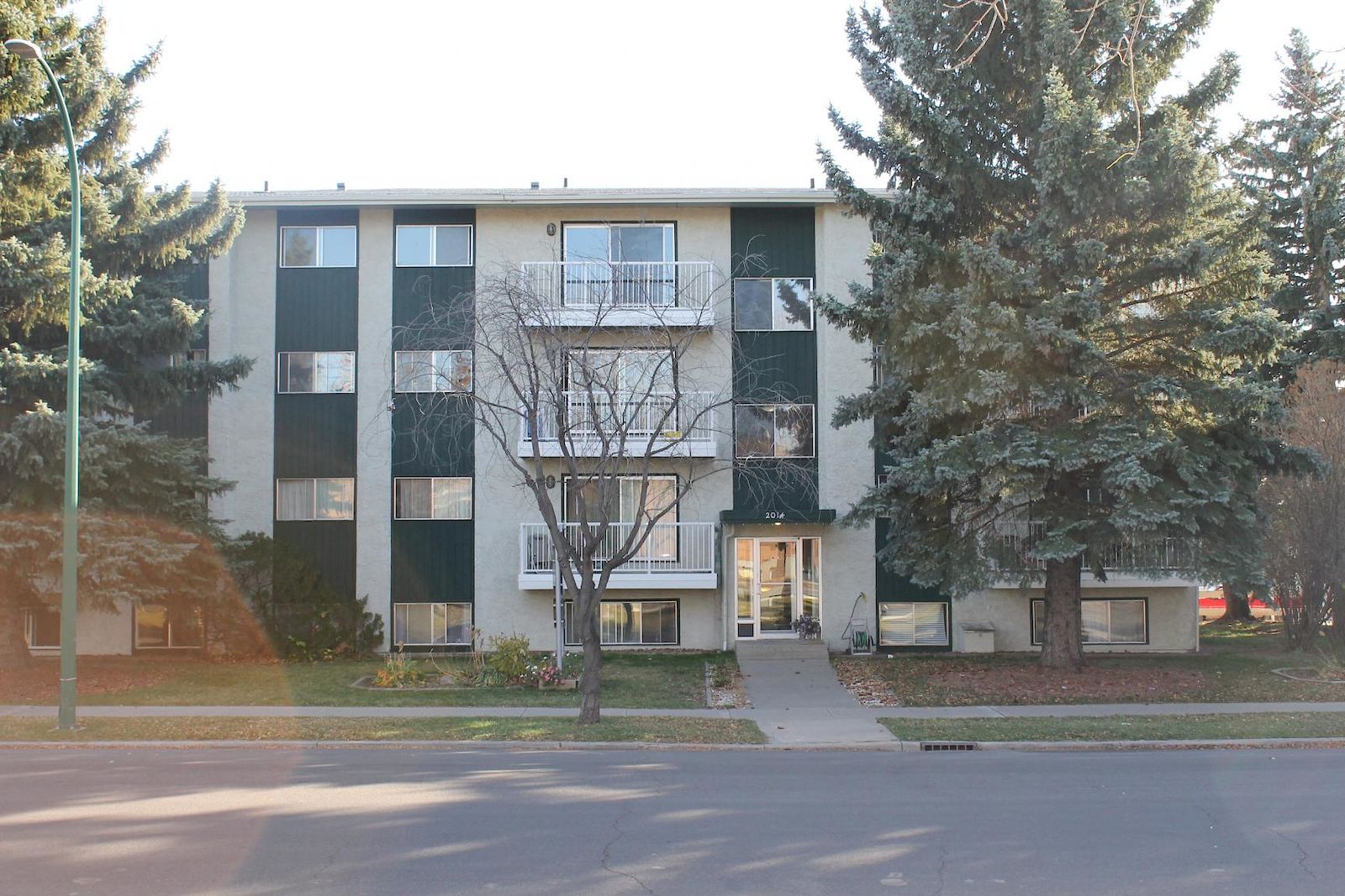Lethbridge 2 bedrooms Apartment for rent. Property photo: 291477-1