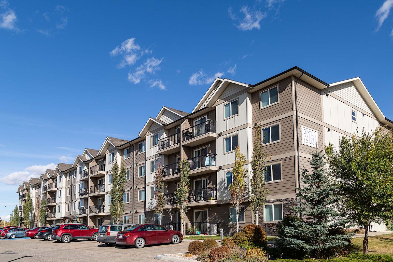 Saskatoon 2 bedrooms Apartment for rent. Property photo: 292735-1