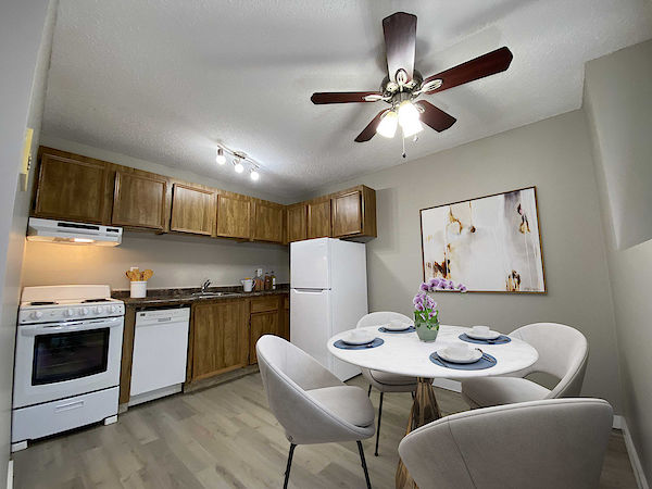 Saskatoon bachelor bedrooms Apartment for rent. Property photo: 294084-3