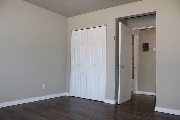 Edmonton 2 bedrooms Apartment for rent. Property photo: 294094-2