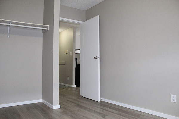 Saskatoon 1 bedrooms Apartment for rent. Property photo: 294107-3