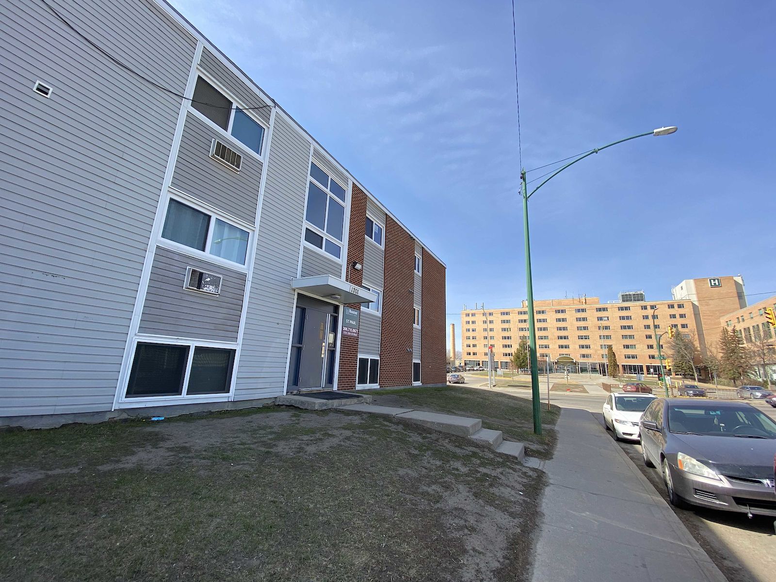Saskatoon bachelor bedrooms Apartment for rent. Property photo: 294124-1