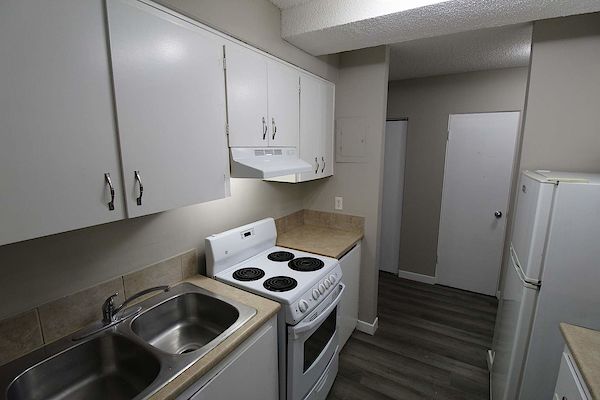 Saskatoon 1 bedrooms Apartment for rent. Property photo: 294127-2