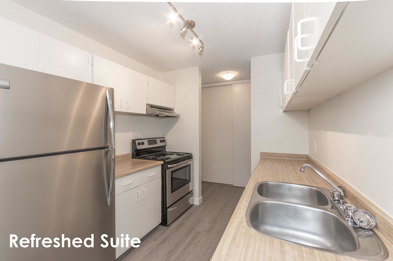 Edmonton 2 bedrooms Apartment for rent. Property photo: 294283-1