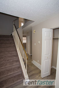 Edmonton 3 bedrooms Townhouse for rent. Property photo: 296071-3