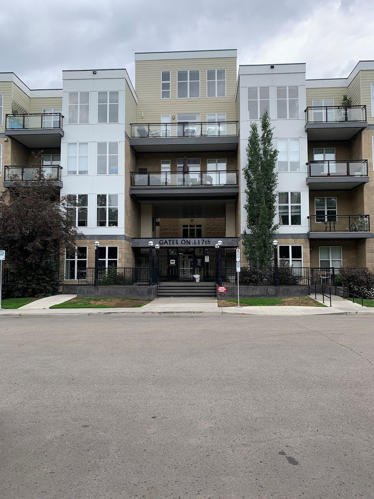 Edmonton 1 bedroom Condo Unit for rent. Property photo: 302409-1