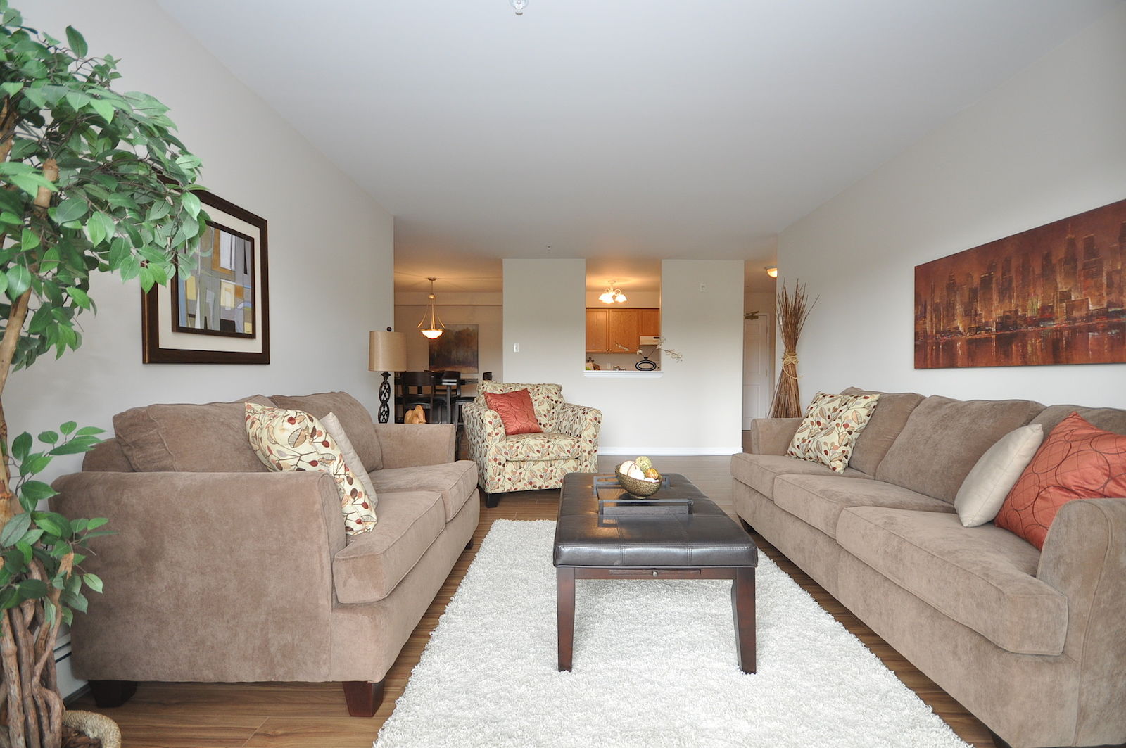 Halifax 2 bedrooms Apartment for rent. Property photo: 303870-1