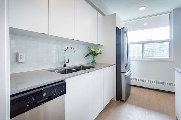 Mississauga 2 bedrooms Apartment for rent. Property photo: 303913-2