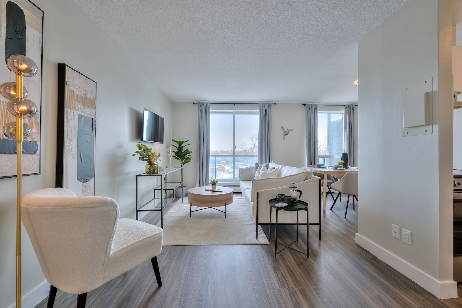 Ottawa 2 bedrooms Apartment for rent. Property photo: 303934-1