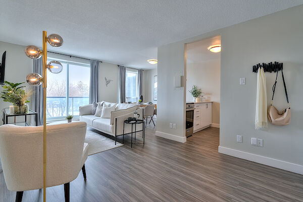 Ottawa 2 bedrooms Apartment for rent. Property photo: 303934-2