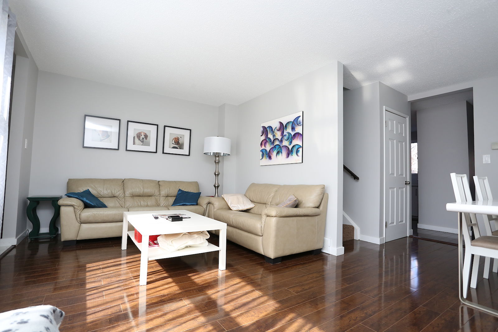 Calgary 4 bedrooms Shared for rent. Property photo: 306855-1