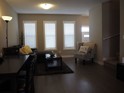 Airdrie 2 bedrooms Townhouse for rent. Property photo: 306971-2
