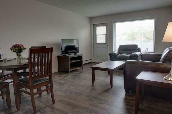 Fort McMurray 2 bedrooms Apartment for rent. Property photo: 311311-2