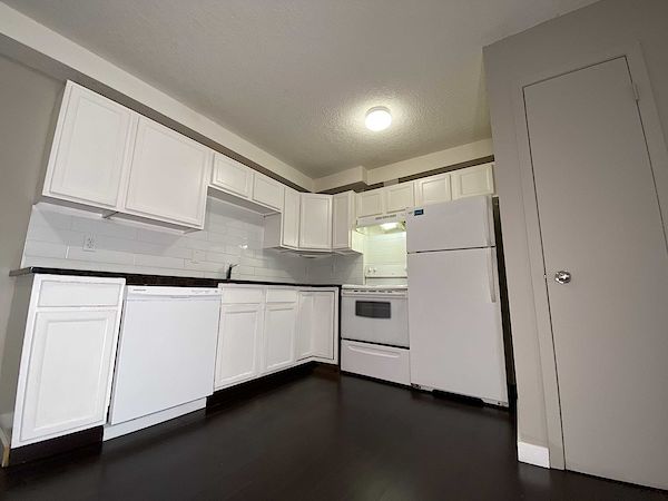 Calgary 1 bedrooms Apartment for rent. Property photo: 311903-2