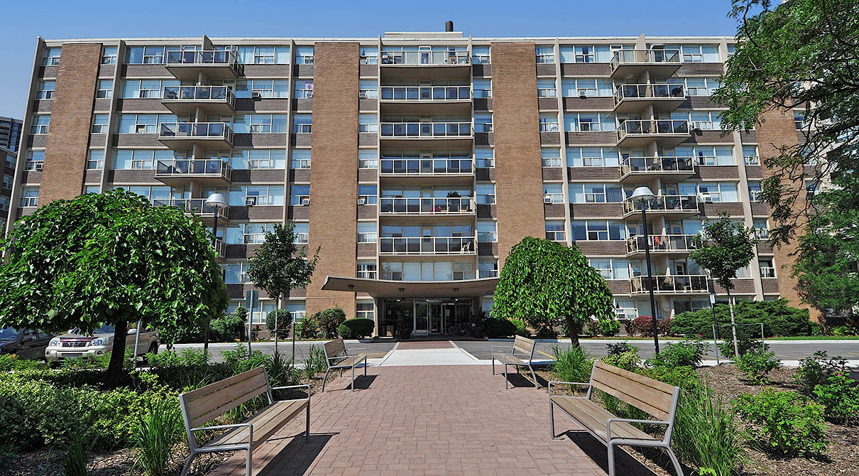 Toronto 2 bedrooms Apartment for rent. Property photo: 312418-1