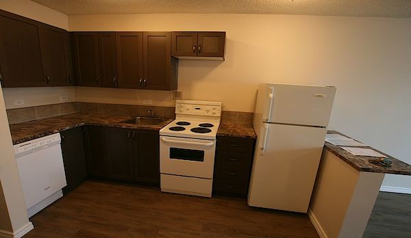 Calgary 1 bedroom Apartment for rent. Property photo: 315337-3