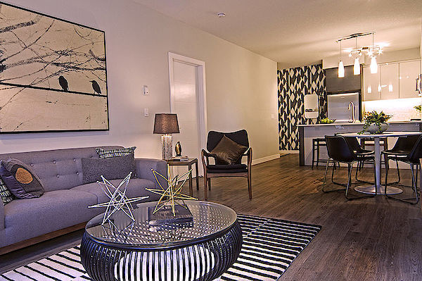 Calgary 3 bedrooms Apartment for rent. Property photo: 318260-2