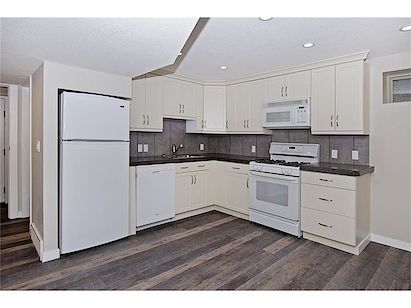 Calgary 2 bedrooms Basement for rent. Property photo: 318449-2