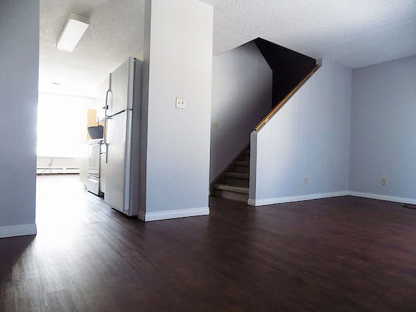 Yellowknife 3 bedrooms Apartment for rent. Property photo: 321099-3